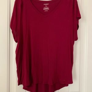 Burgundy/ Red short sleeve t-shirt